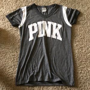 Pink T-shirt grey